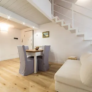  Apartment Santa Croce Italien