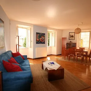 Casa Milla Italië